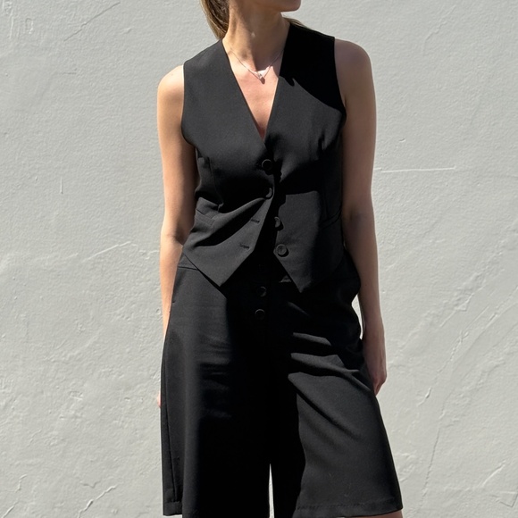 Two piece Shorts Set: Vest and Bermuda shorts. Women suit vest